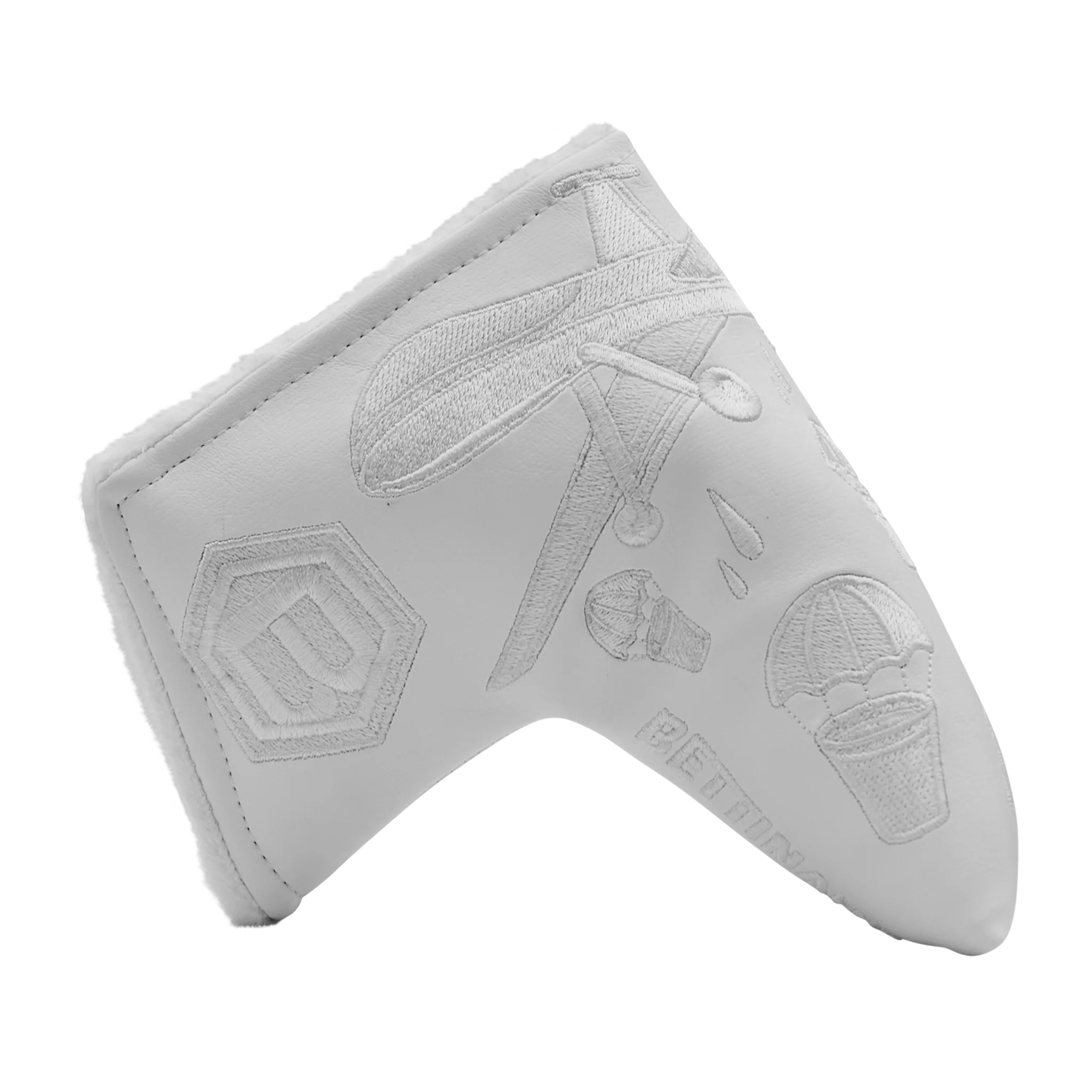 Airstrike White Buffalo Blade Headcover - Image 3