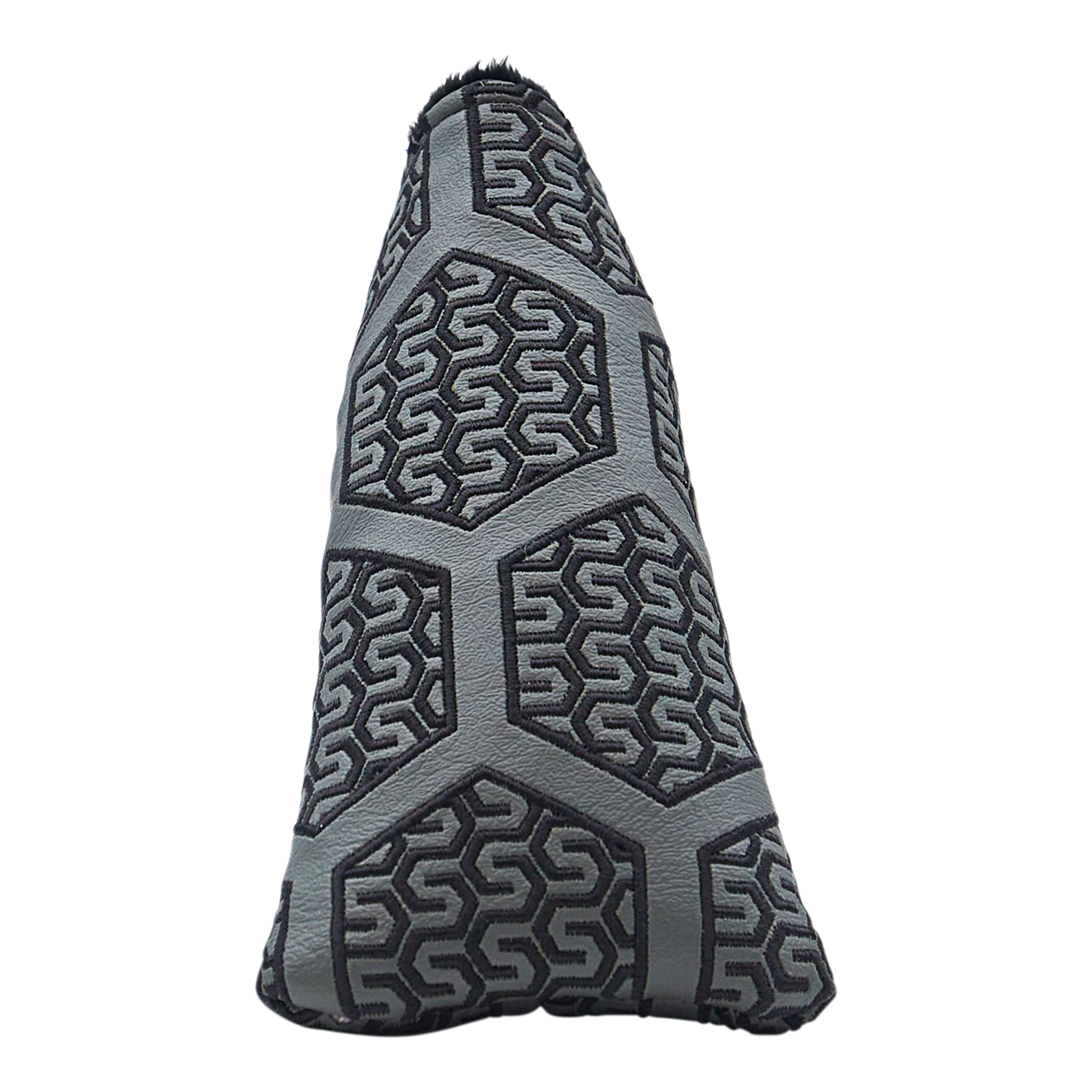 Bettinardi Chain Hex Blade Headcover (Black) - Image 3