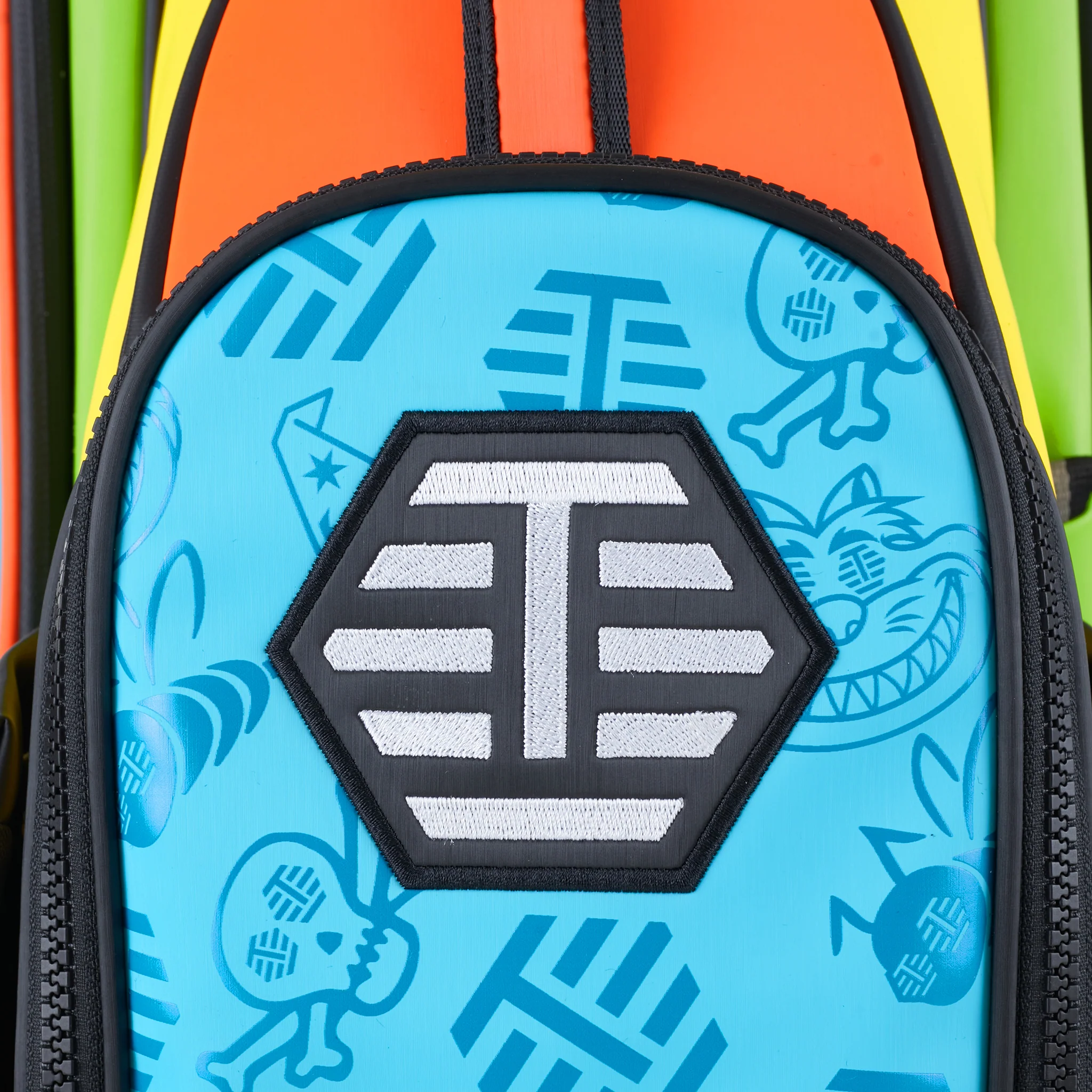 Technicolor Multi-Icon T-Hive Vessel VLX Stand Bag - Image 8